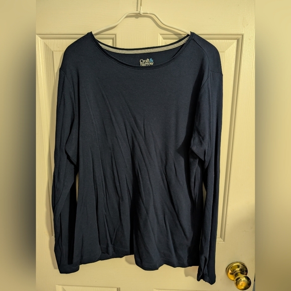 Croft & Barrow Essential Long-Sleeve Crewneck Tee Seattle Navy, L (EUC) - Picture 4 of 6